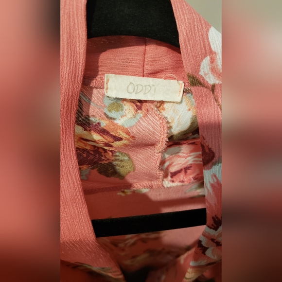 Oddy cover up plus sz - Picture 2 of 3